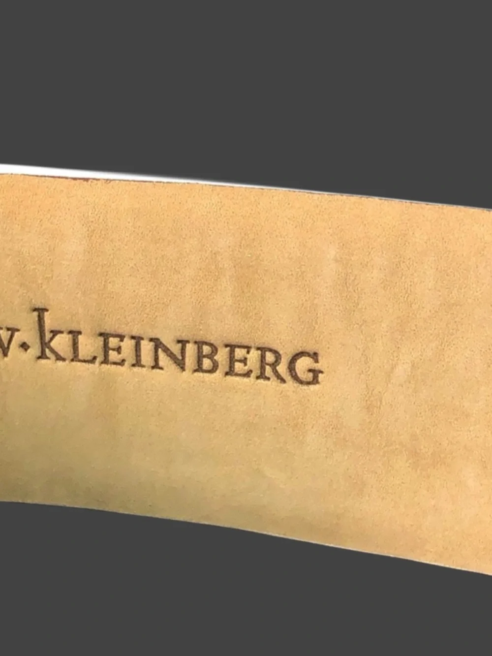 W. Kleinberg Croc-Embossed White Leather Belt Size S